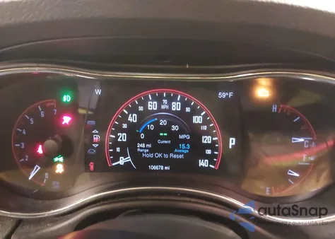 2015 Dodge Durango Sxt z USA, uszkodzony, nr VIN 1C4RDJAG2FC917560